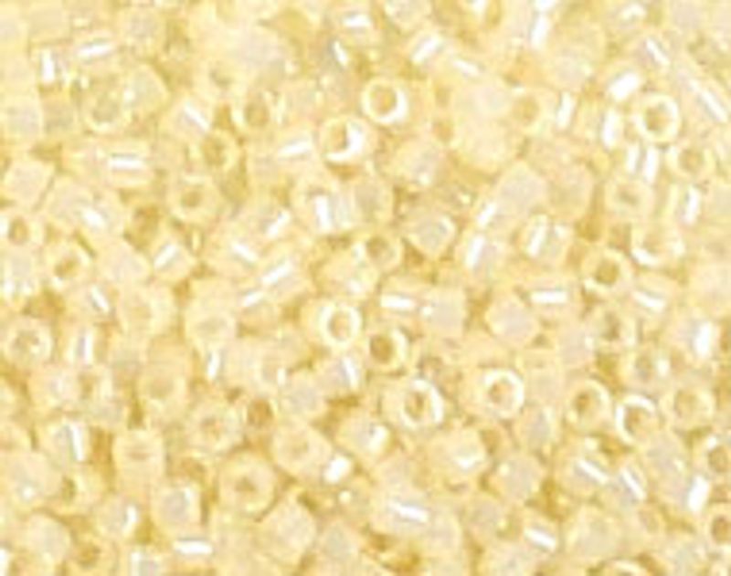 Perler 203 - Ceylon light yellow