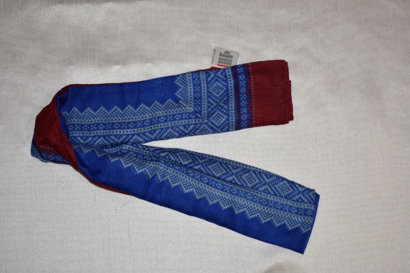 Skjerf m/ ulik mønster