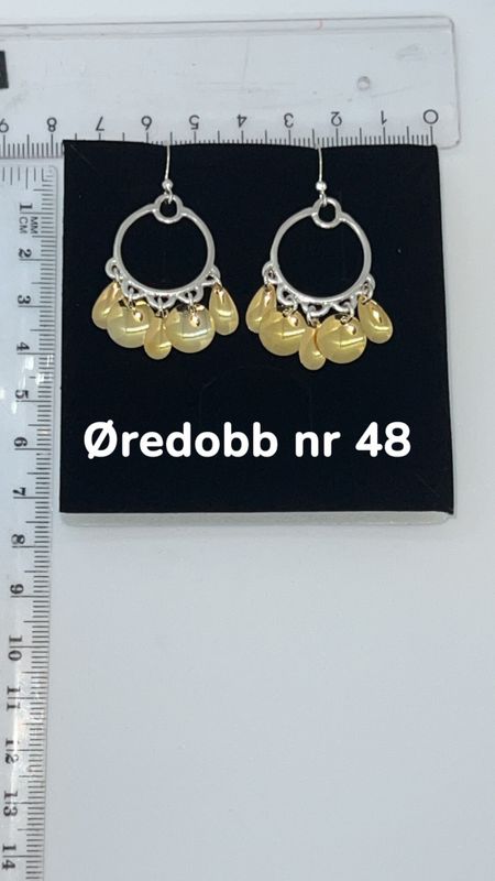 Øredobb nr 48